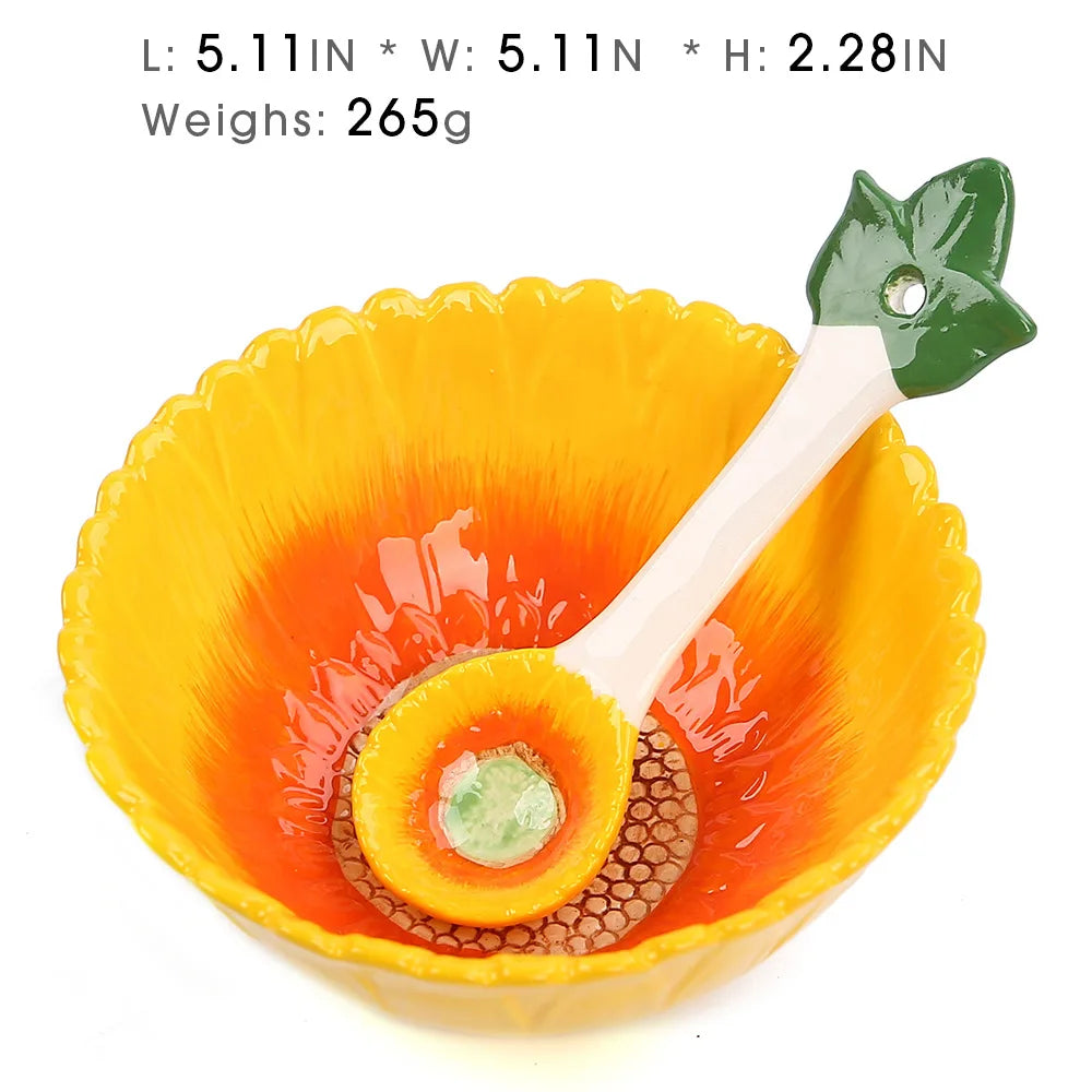 Ceramic Strawberry Bowl with Spoon Creative Fruit Shape Dessert Pudding Salad Bowl Ice Cream Cup Ceramic Spice Dishes Tableware