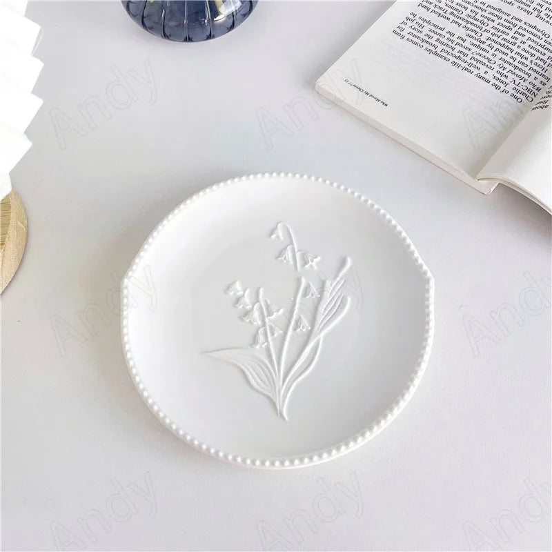 European Ceramic Plate Manual Floral Relief Decorative Breakfast Bread Plates Afternoon Tea Dessert Organizer Kitchen Tableware