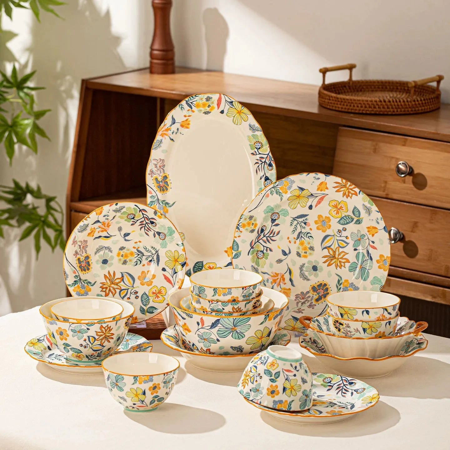 Dishes set modern dinner dish set ceramic luxury serving table set chinese travel kit noble modern classic bowl set